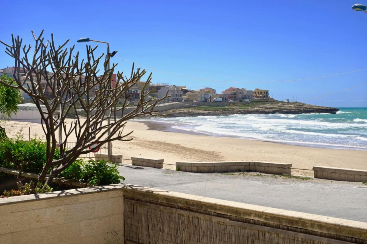 דירות דונלוקאטה Casa Sul Lungomare מראה חיצוני תמונה